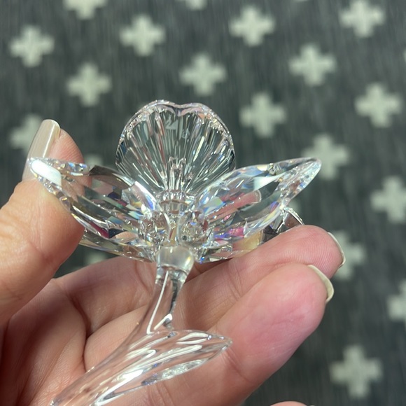 Swarovski Crystal Lilly Retired with Pink Center 3” No Box - Picture 5 of 6